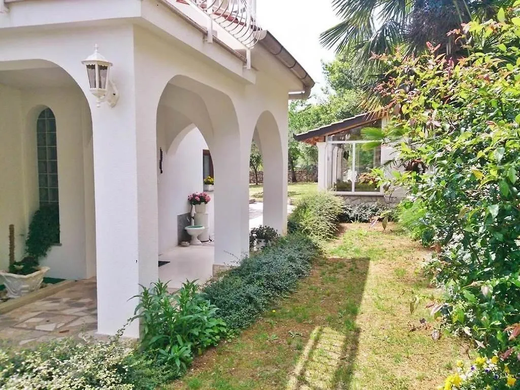 Studio Apartment In Moscenicka Draga With Sea View, Terrace, Air Conditioning Wifi 4364-3 0*,